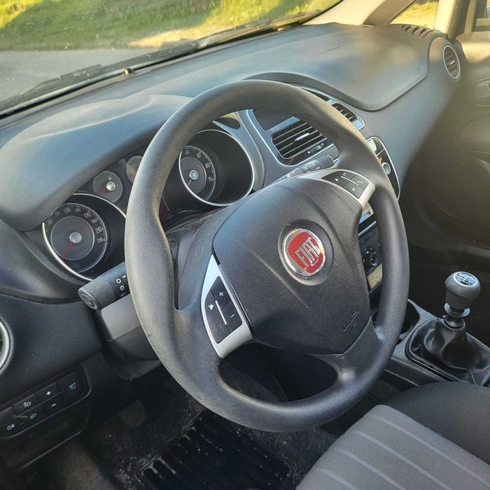 Fiat Punto — fotografia 5