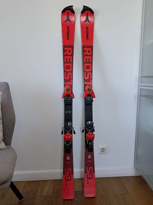 Лыжи Atomic СЛАЛОМ