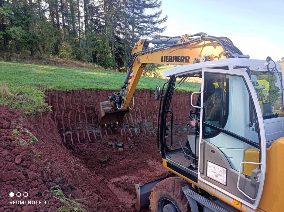 Minikoparka, koparka,wynajem,roboty ziemne,wiertnica,młot hydrauliczny