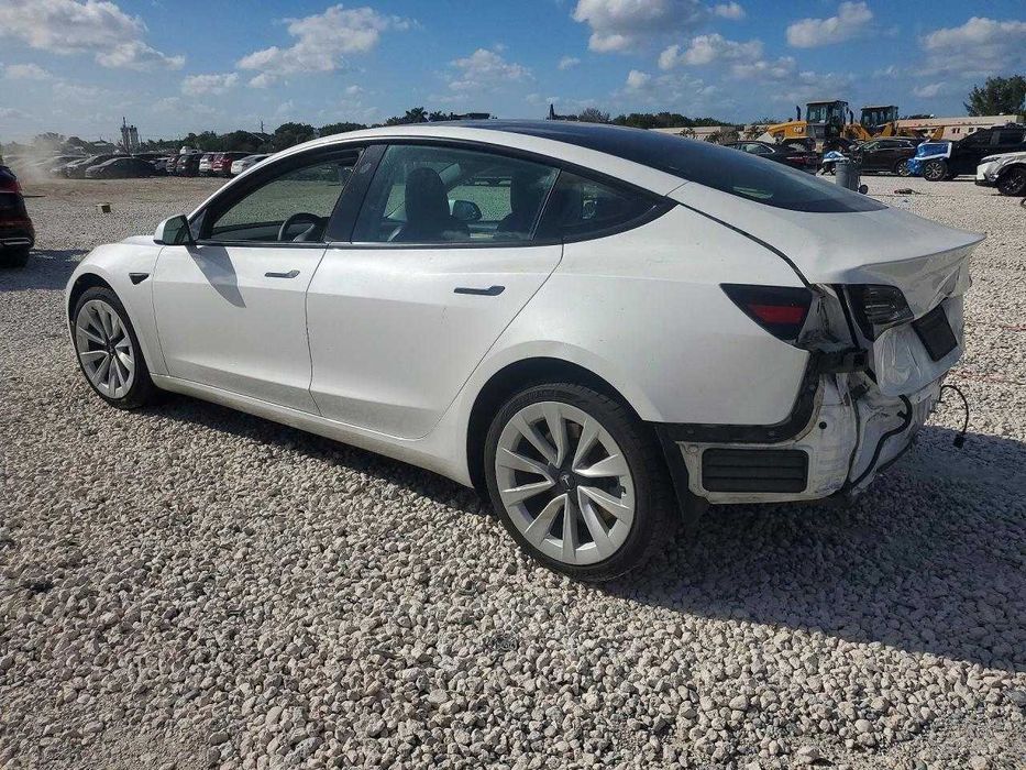 Tesla Model 3 2022