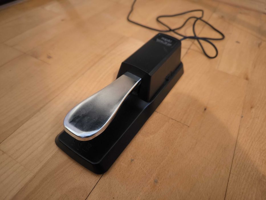 Casio CT-S1 BK - keyboard ze statywem, pedałem sustain i gwarancją