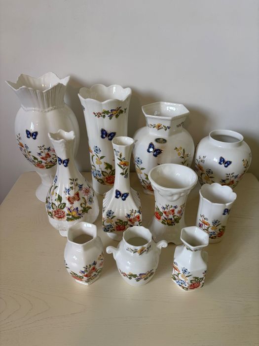 Англійська порцеляна Aynsley Wedgwood та ін. Мініатюри вази шкатулки