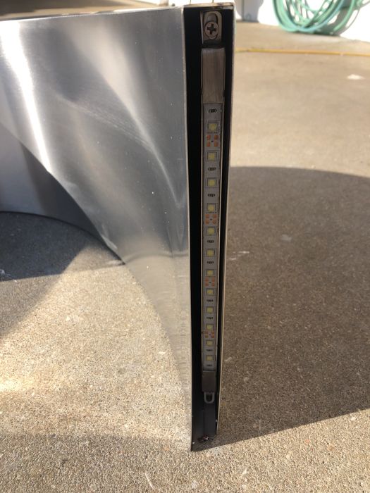 Cascata para piscina inox com luz led