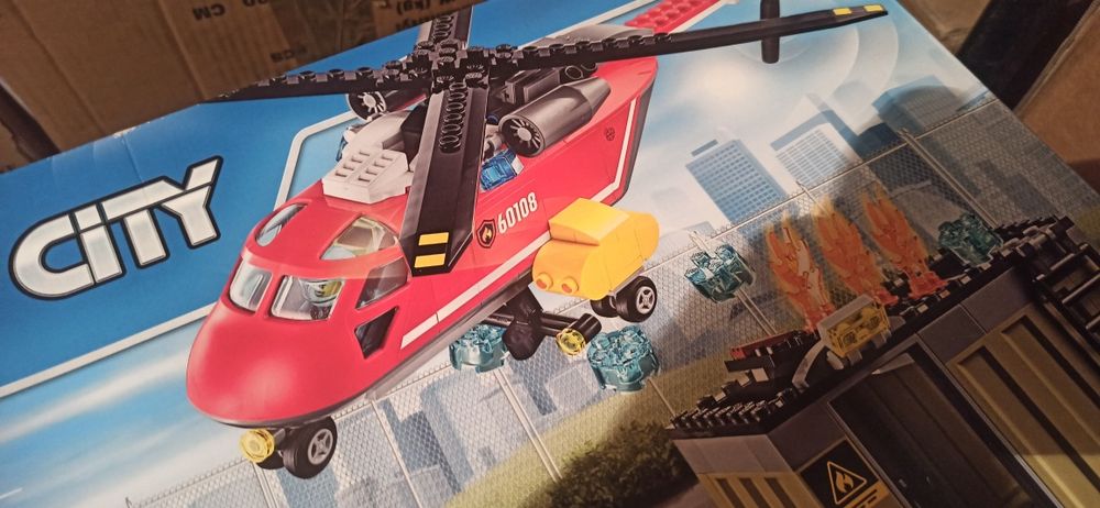 Klocki LEGO city 60108 nowe