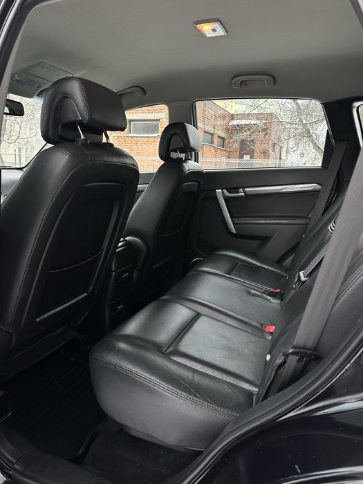 Chevrolet Captiva 2010 рік  51тис.км   рідна фарба стан нового авто