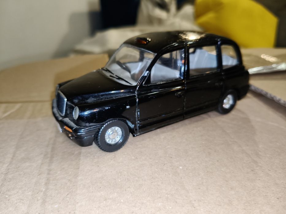 Model samochodu "London Taxi Black Cab" od Corgi