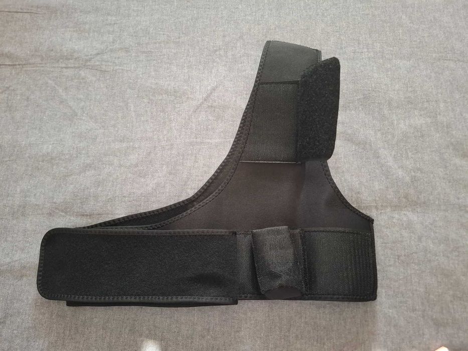 Vendo suporte de corpo para guarda-chuva mãos livres