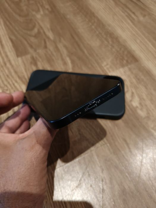 iPhone 13 128GB Meia-Noite — Usado