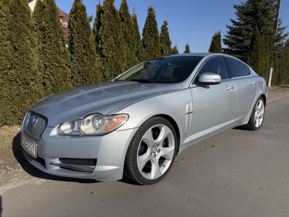 Jaguar XF