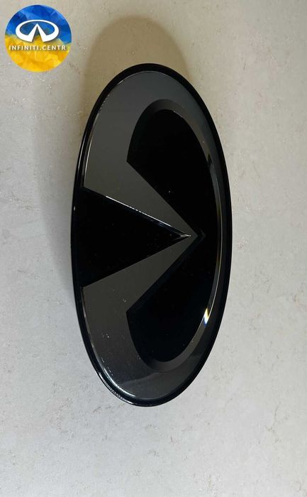 Эмблема передней решетки Infiniti QX50 62890 5NA1A 2019-2020
