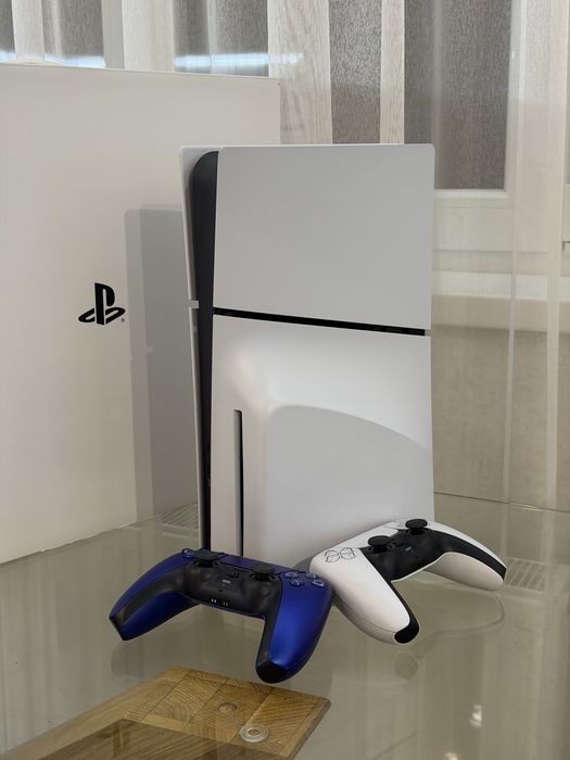 Sony PS5 Slim матова, сама нова
