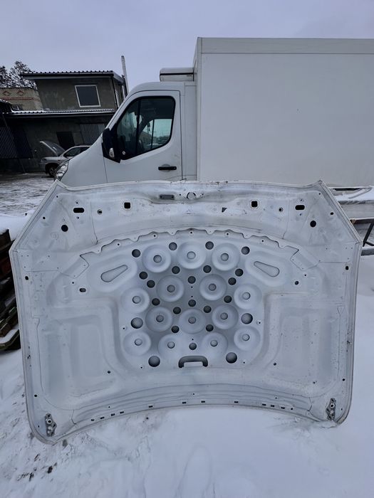 Капот Mercedes-Benz c class W205 A0009890606