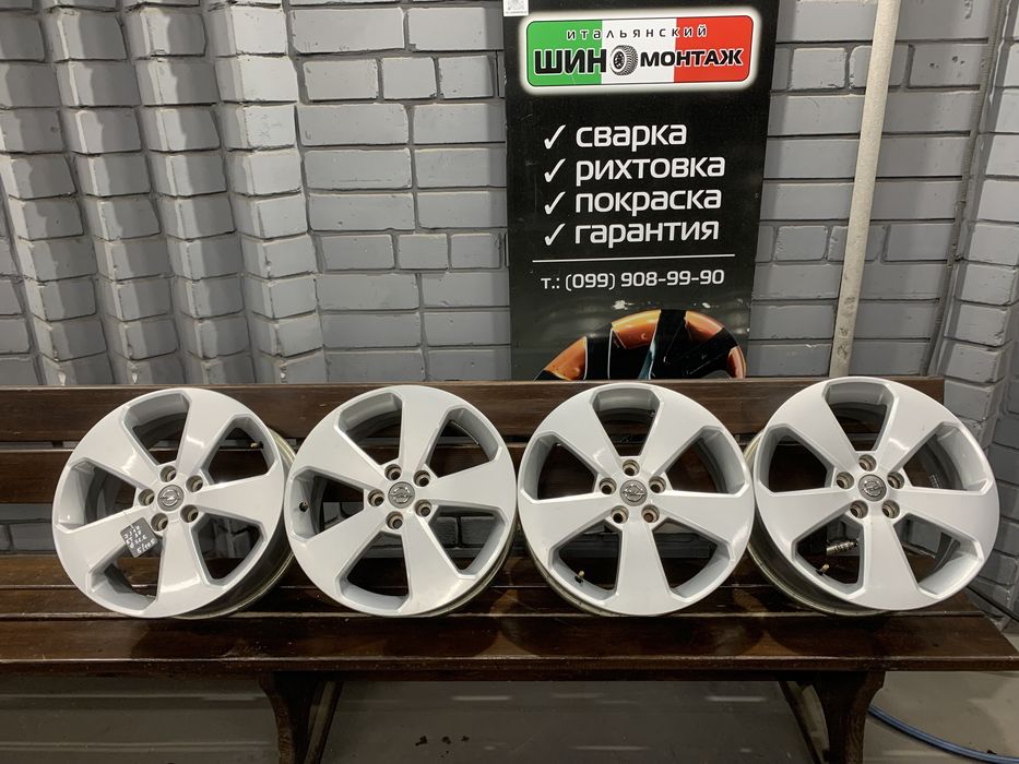 99 Оригинальные литые диски GM 5/105 R17 et 38 85396384