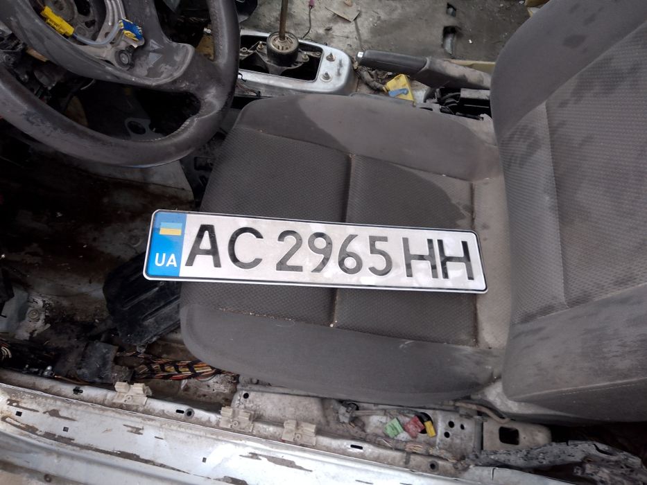 Ауді а4в6 з документами.салон розібраний.після покраски.мотор 1.9 тди