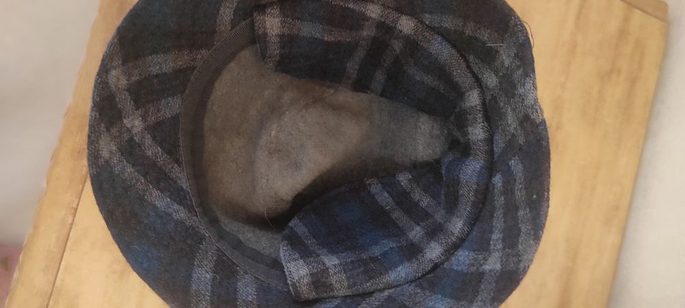 Фетровая шляпа на мальчика