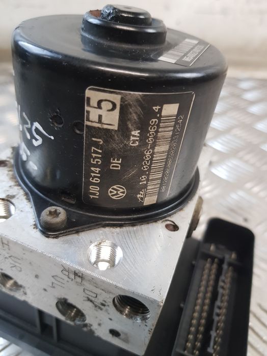 Pompa Abs 1J0614517J 1C0907379M Audi A3 8L Fl