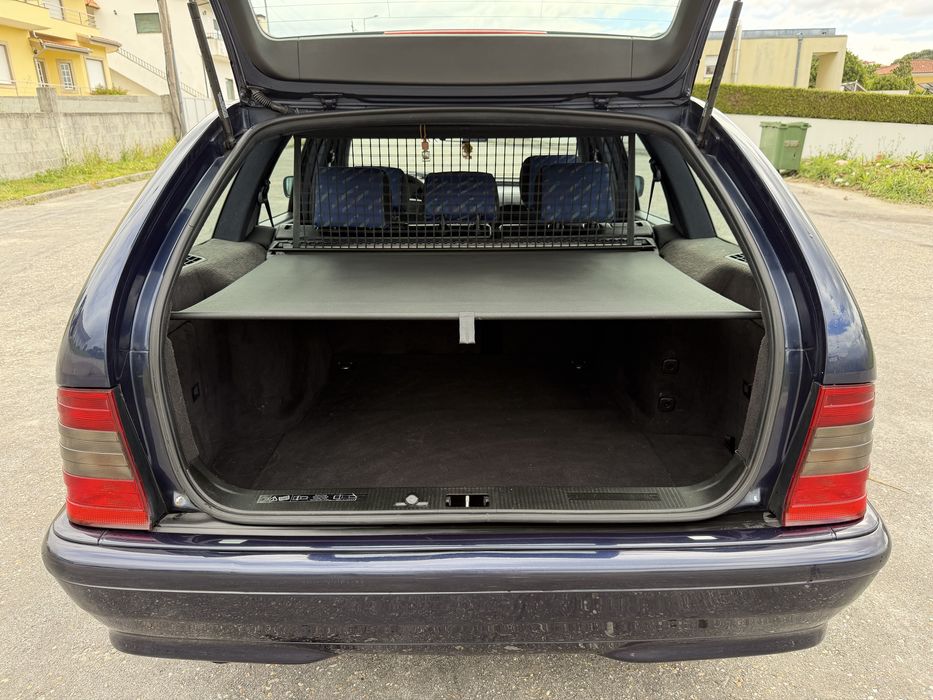 Mercedes Benz C220d Espirit Como Nova