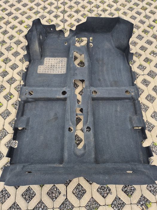 Dywan podłoga ford Ka mk2 oryginalny