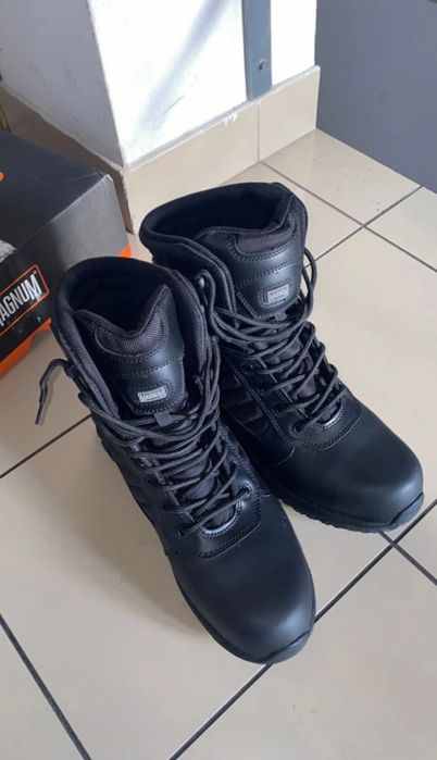 Botas oparacionais Magnum