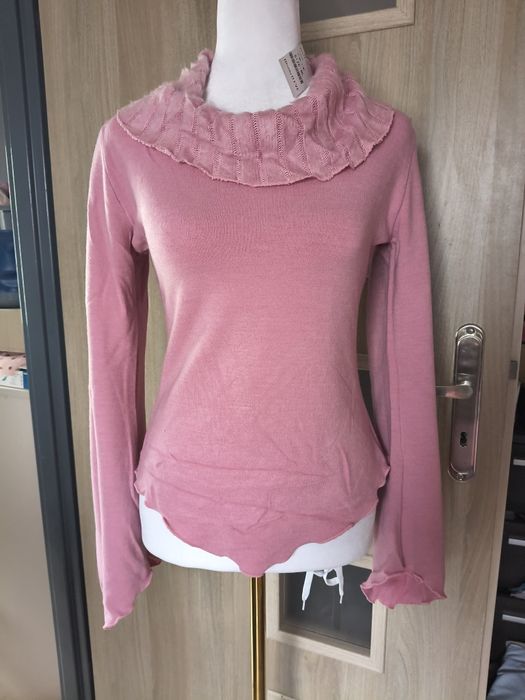 Nowy sweter m/l pudrowy róż