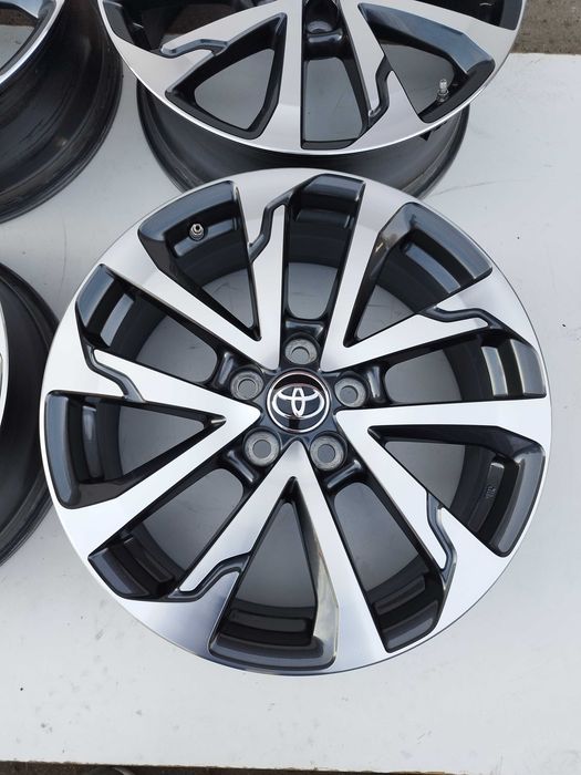 stan IDEALNY! Komplet Felgi 18stki czujniki oryginał TOYOTA Corolla Cross