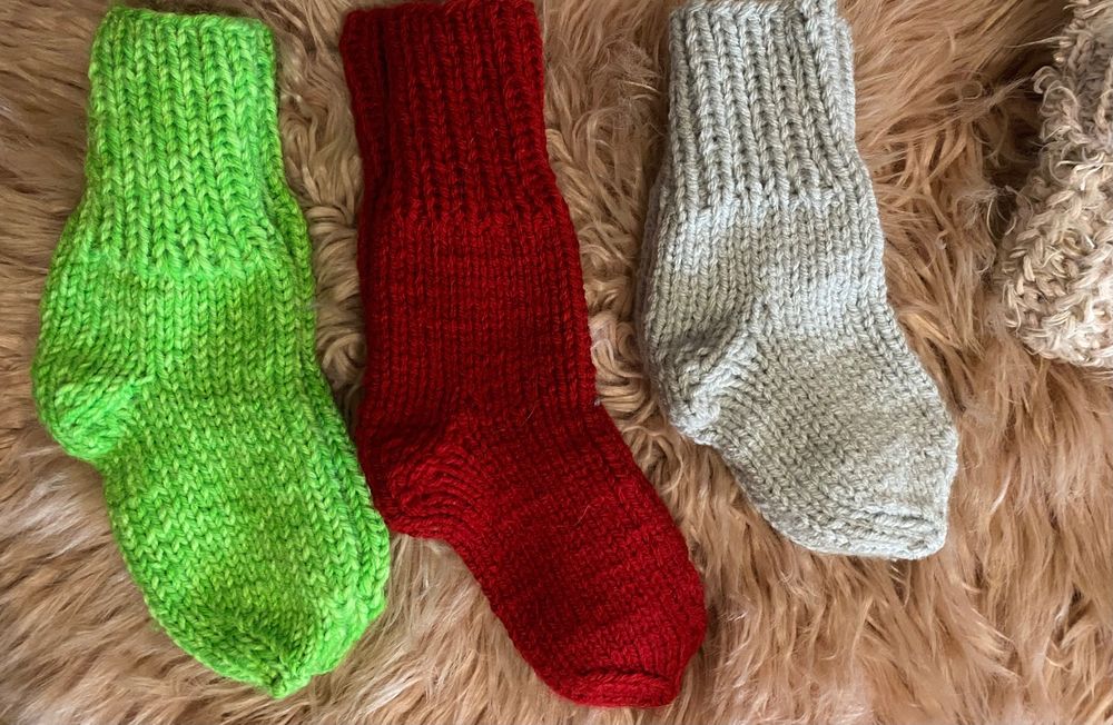 Rękawiczki czapki skarpety, Wyroby handmade