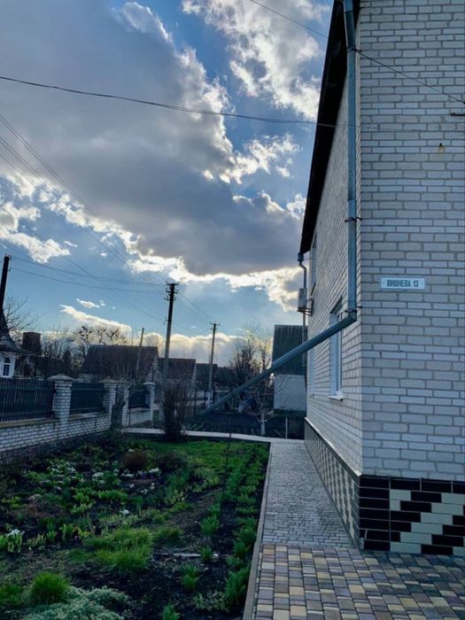 Продаж будинку в Узині