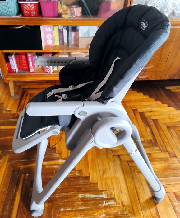 Стульчик для кормления Chicco Polly Magic Relax синий