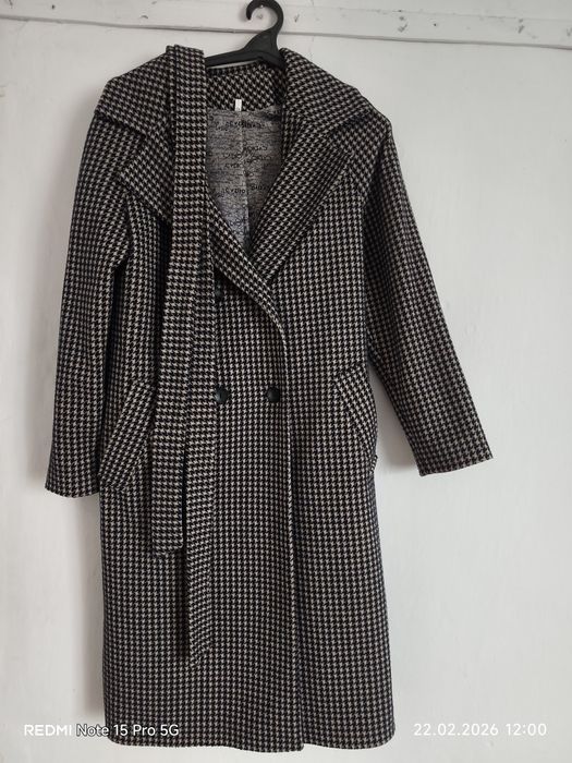 Пальто осіннє елигантне