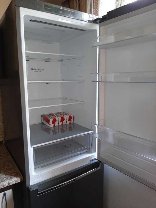 Продам Холодильник LG (стан нового!)