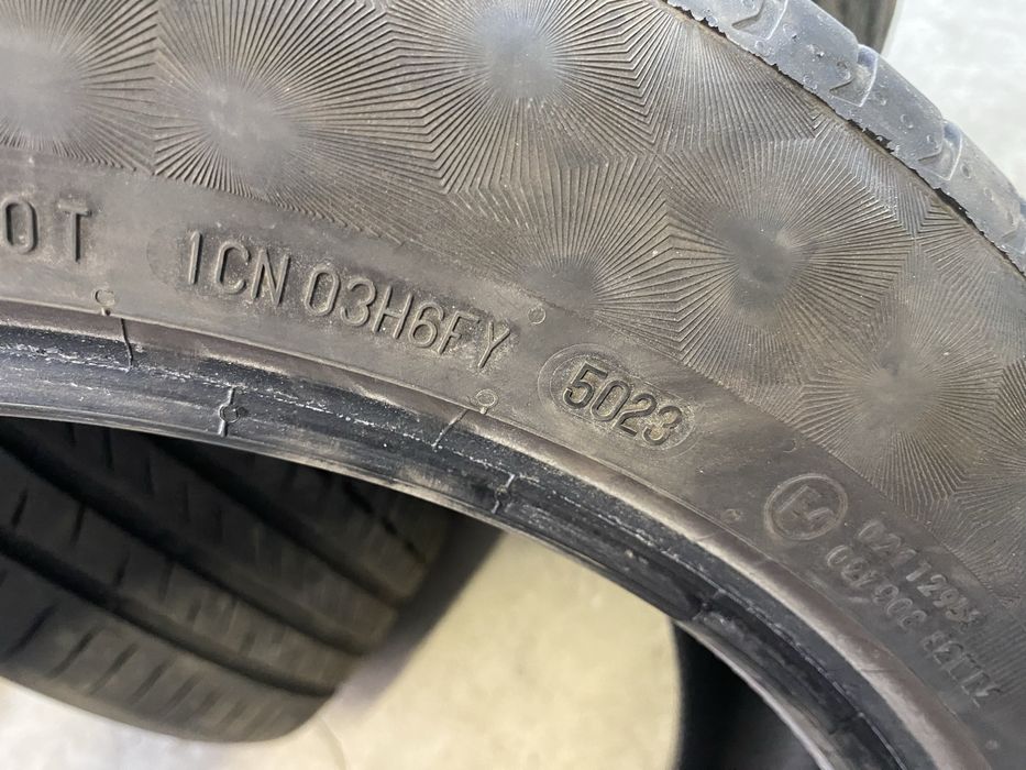 225/55r 19 Continental premium Contact 6