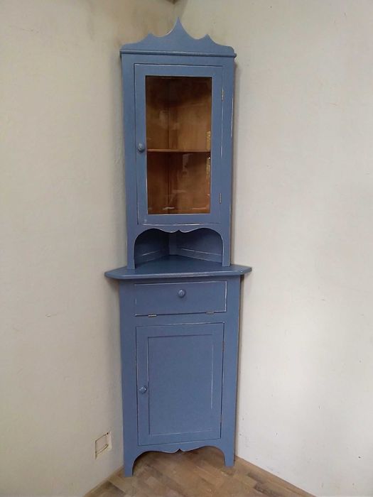 Kredens narożny - unikatowy