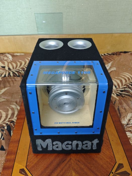 Сабвуфер автомобильный Magnat Megaforce 1100 ( 350 Watts max. power )