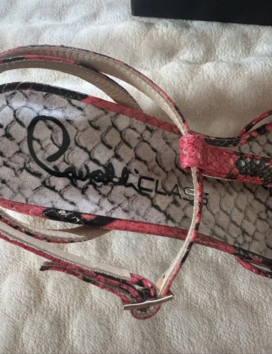 Sandały na obcasie Cavalli Glass rozm. 36