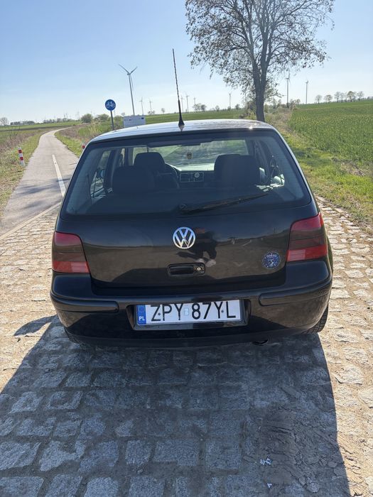 Volkswagen Golf 4 Climatronic 1.9 TDI 90KM 5 drzwi