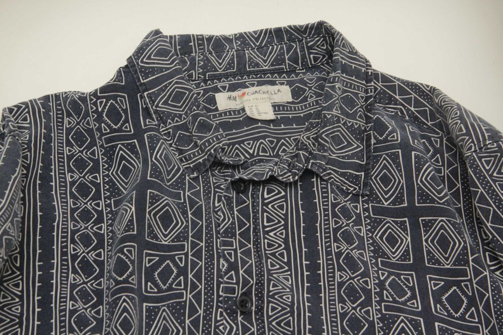 H&M < 3 Coachella XL рубашка  (лиоцелл)
