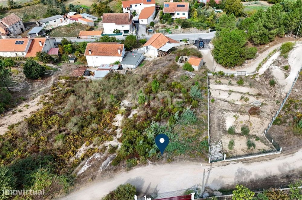 Terreno | 1400m2 | Carregal do Sal