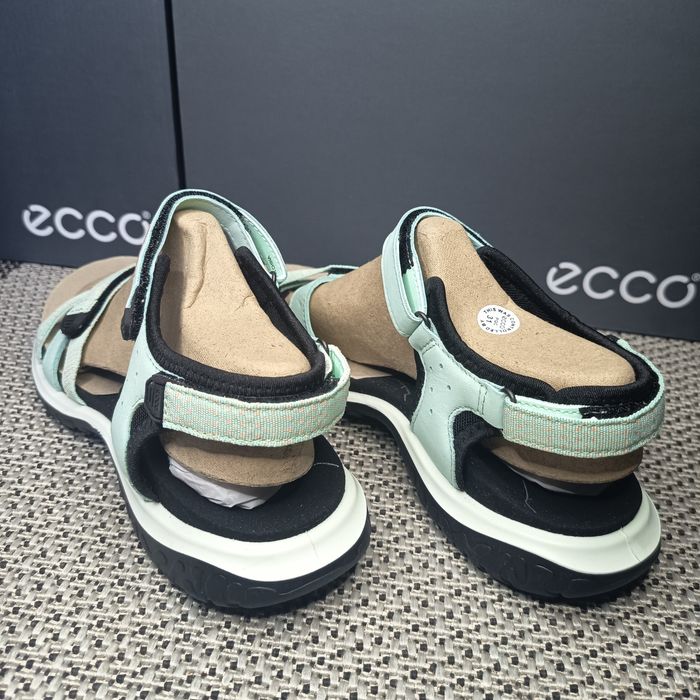 37,40,41. Сандалі Ecco Offroad Roam W 853303/61247