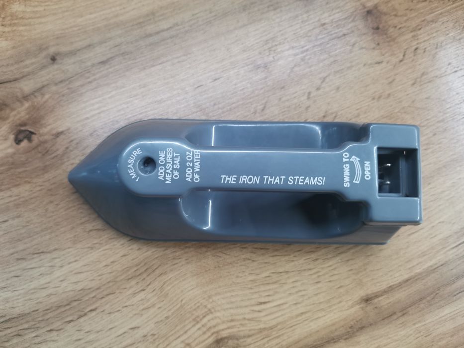 Утюг дорожный Steam Iron, Тайвань.