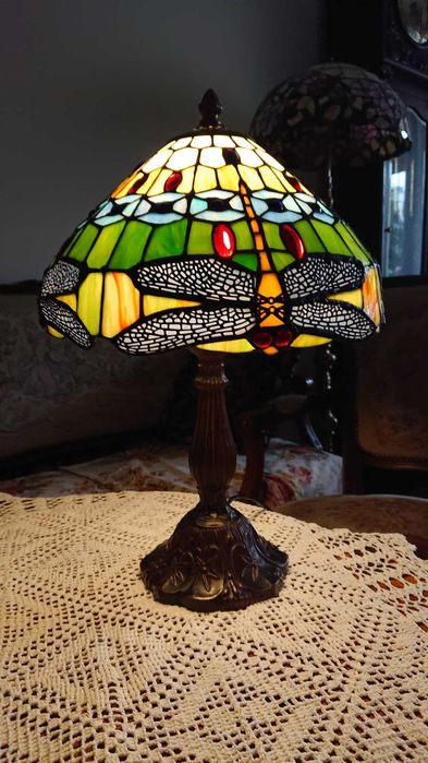 Lampa Tiffany bardzo dekoracyjna
