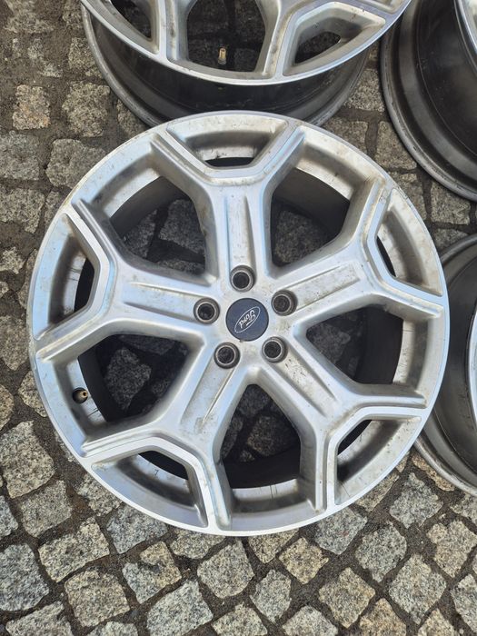 Oryginalne felgi 19 5x108 Ford.