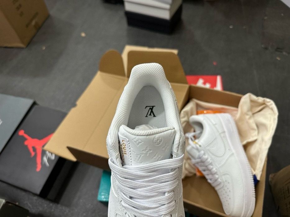 Nike Air force X Louis Vuitton