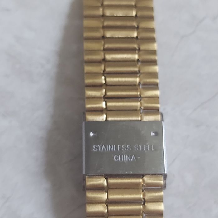 Casio наручний годинник