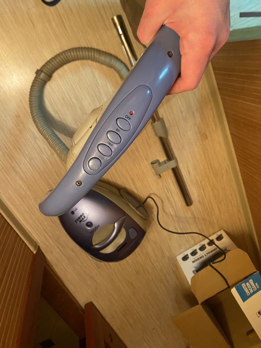 пилосос LG Turbo Max 1500W