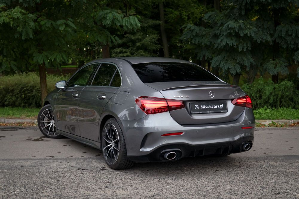 Mercedes A35 AMG 30dni 6500zł  wypożyczalnia aut wynajem aut okazja
