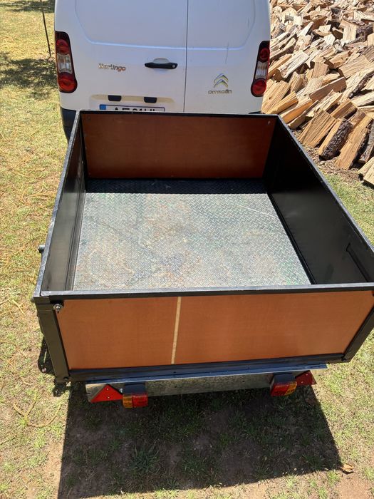 Reboque para carro