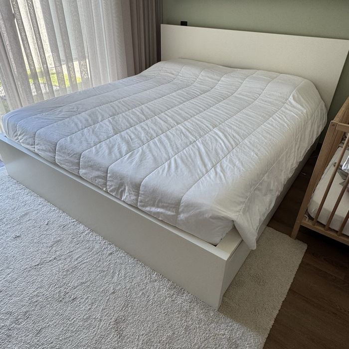 Cama Malm - 4 gavetões