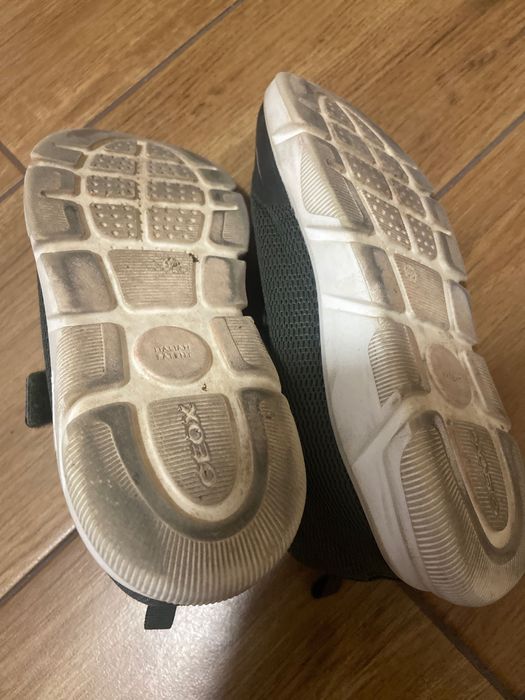Buty Geox chłopięce 33
