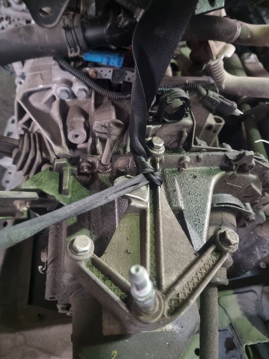 Caixa velocidades Renault clio 2 1.2 16v JB1315