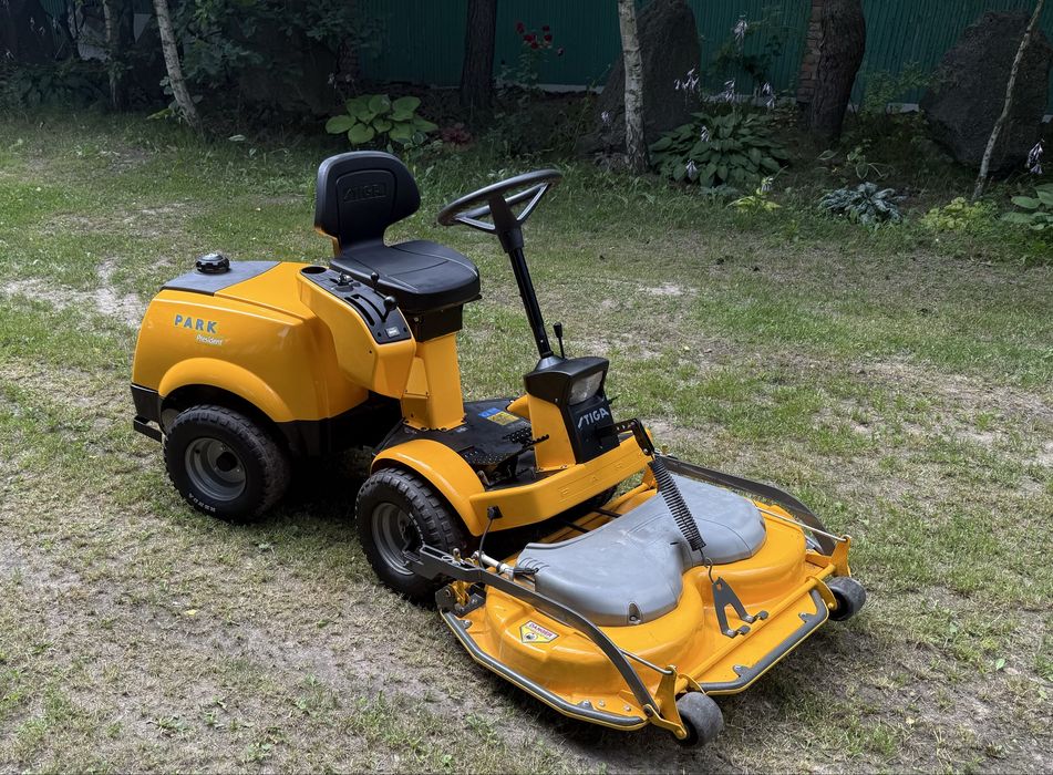 Kosiarka traktorek Stiga Park  President mulczer silnik Honda 2cyl  rider tempomat hydro